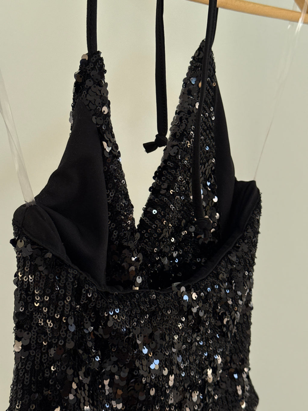 Disco Halter