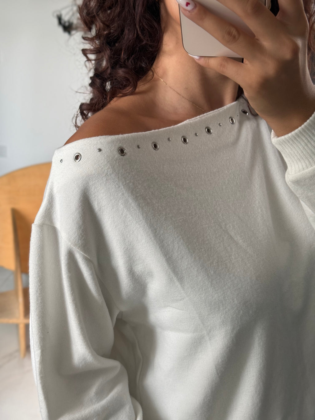 Halo Off-Shoulder