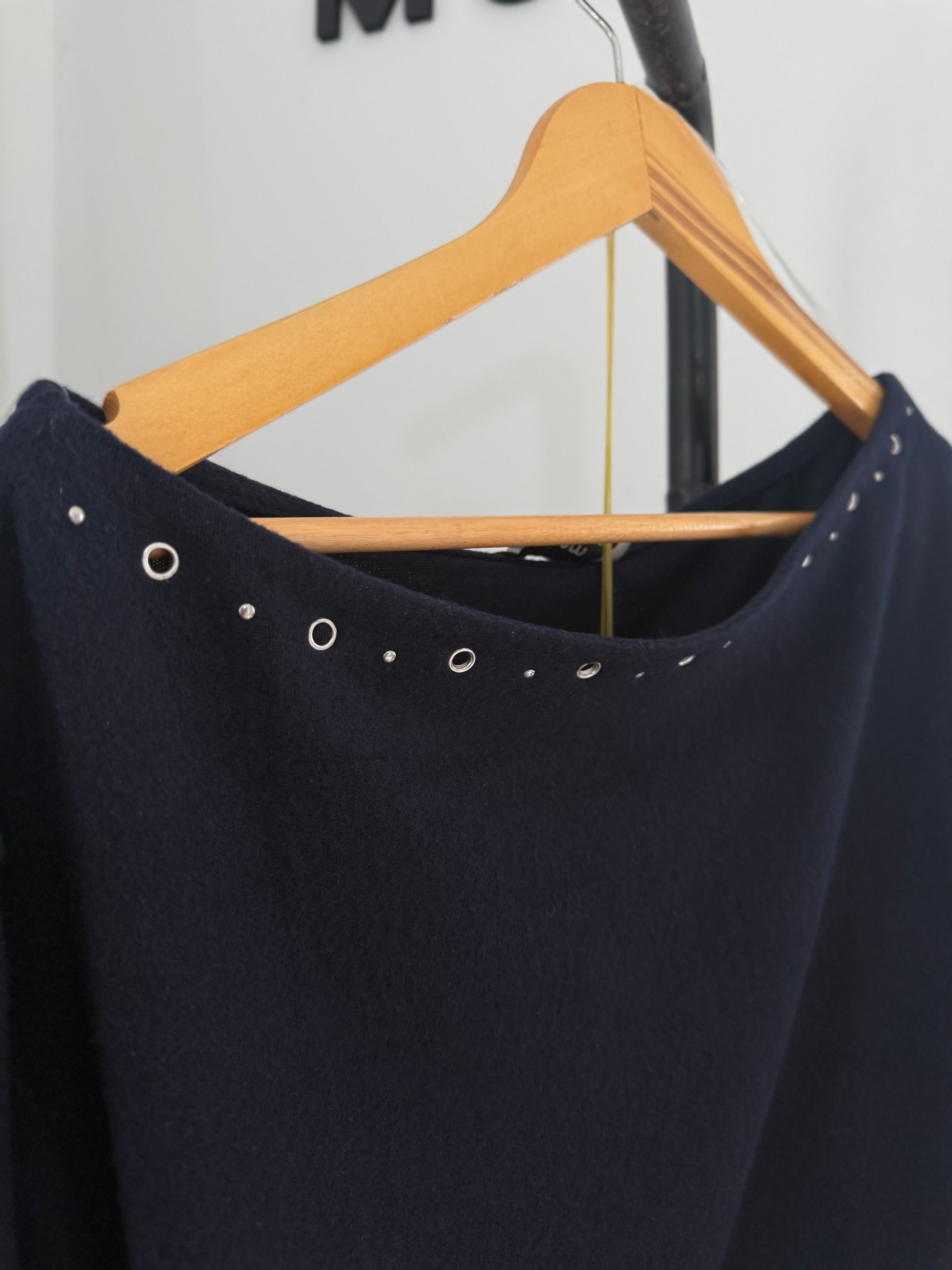 Halo Off-Shoulder