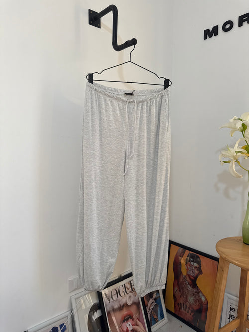 Balloon Sweats