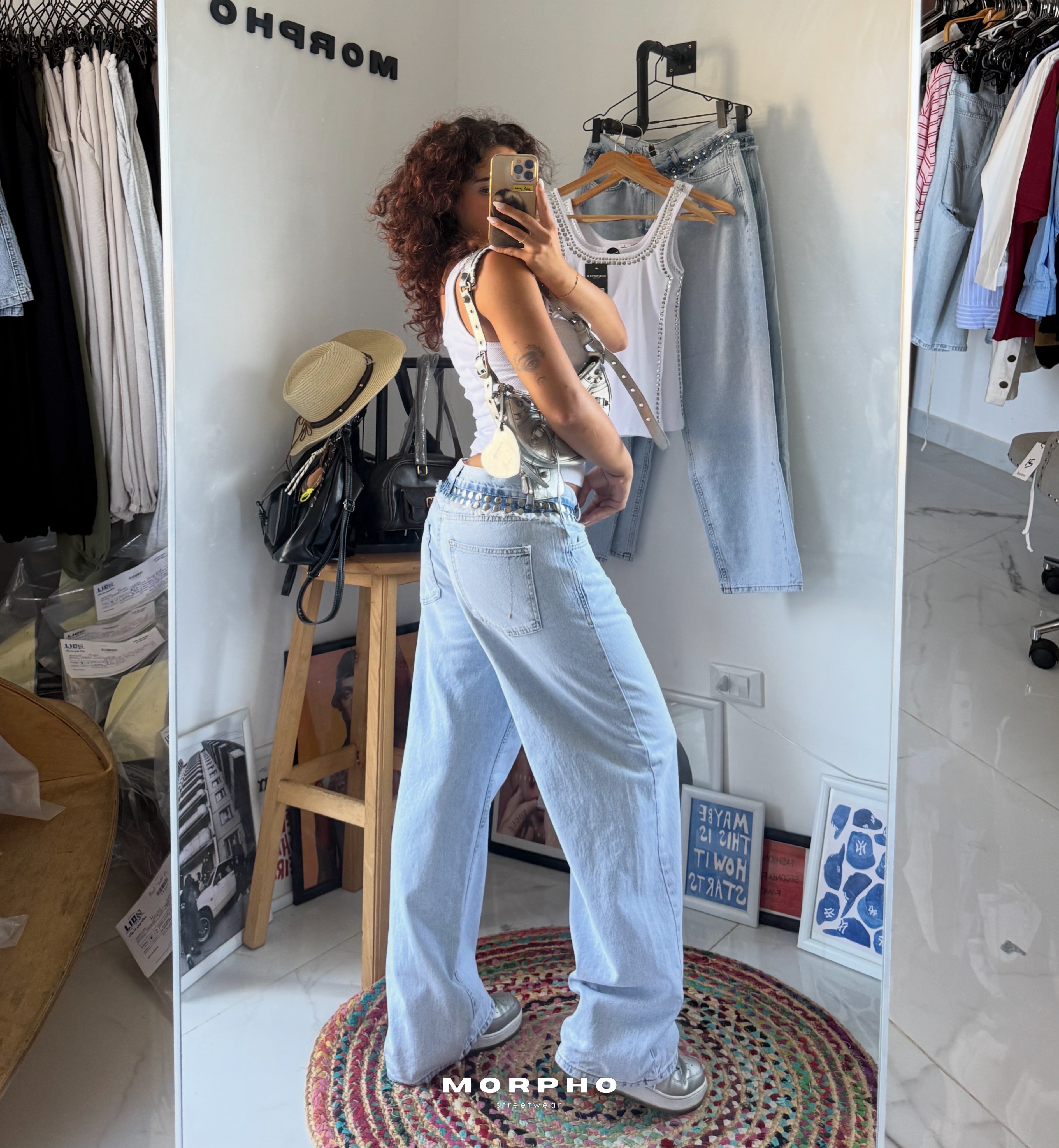 Clara Loose Fit