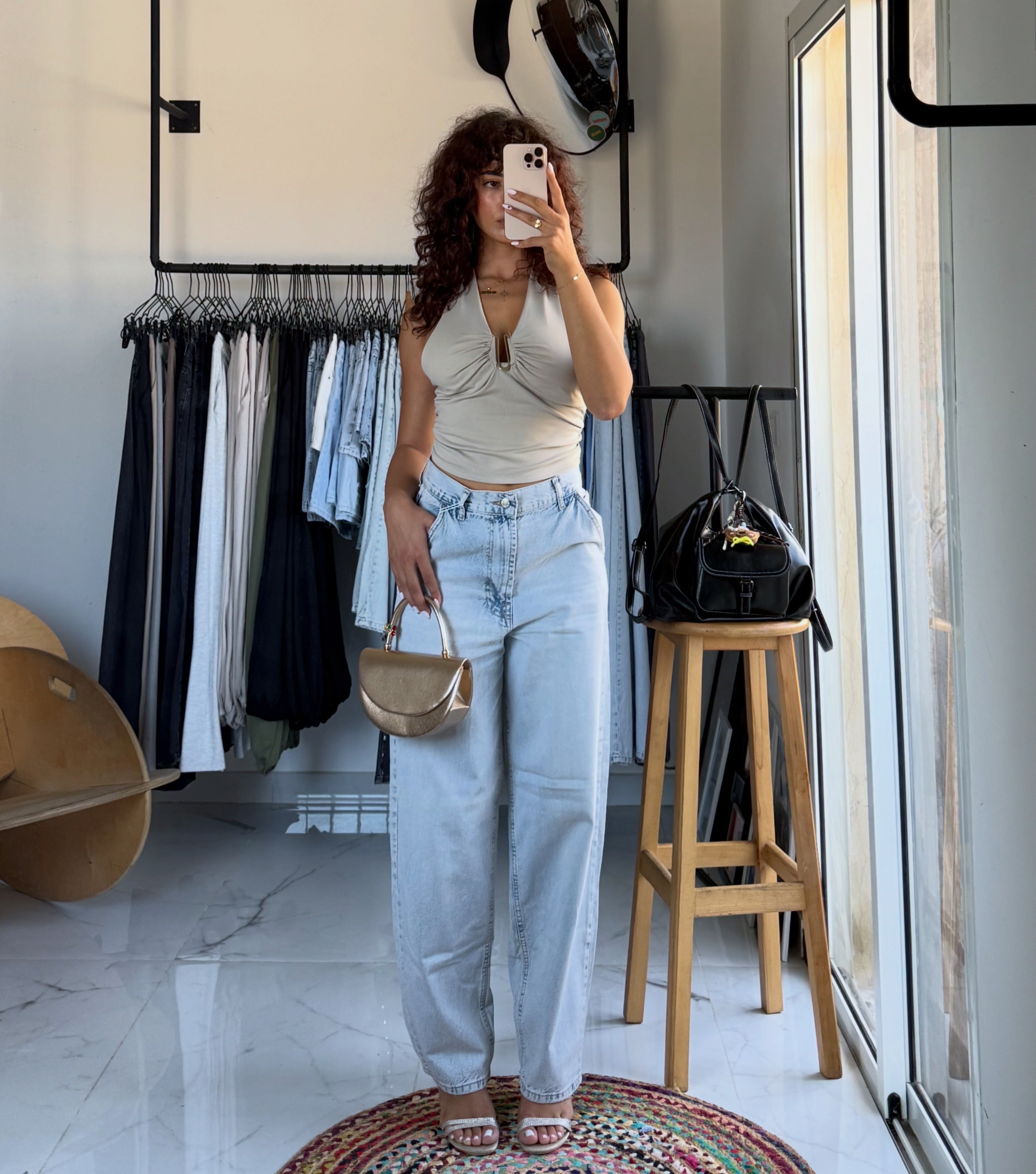 Vera Halter Top