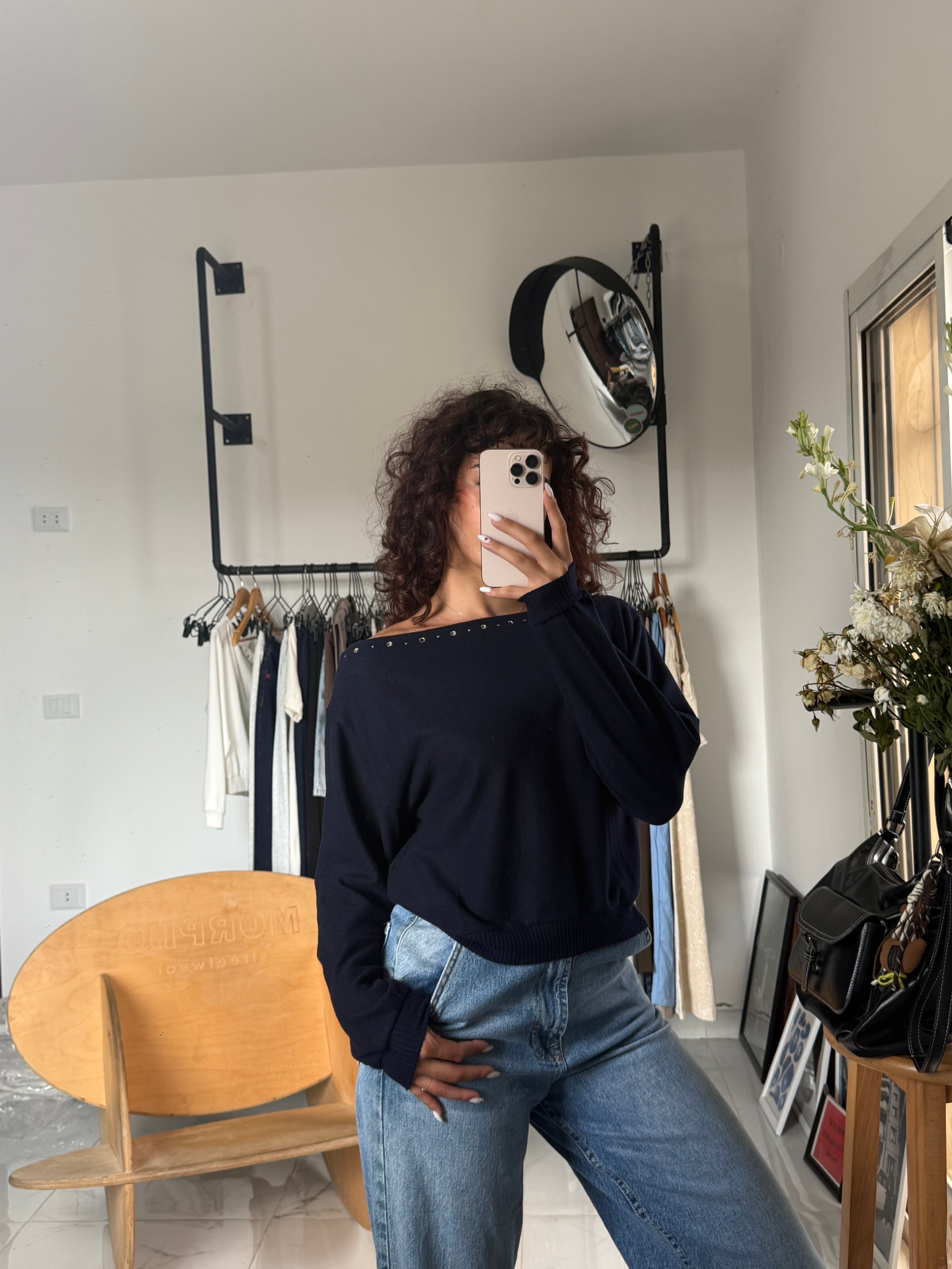 Halo Off-Shoulder