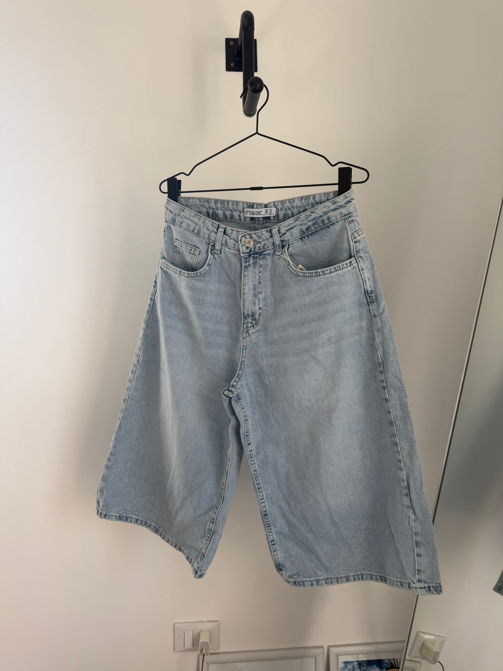 Don’t Touch Jorts