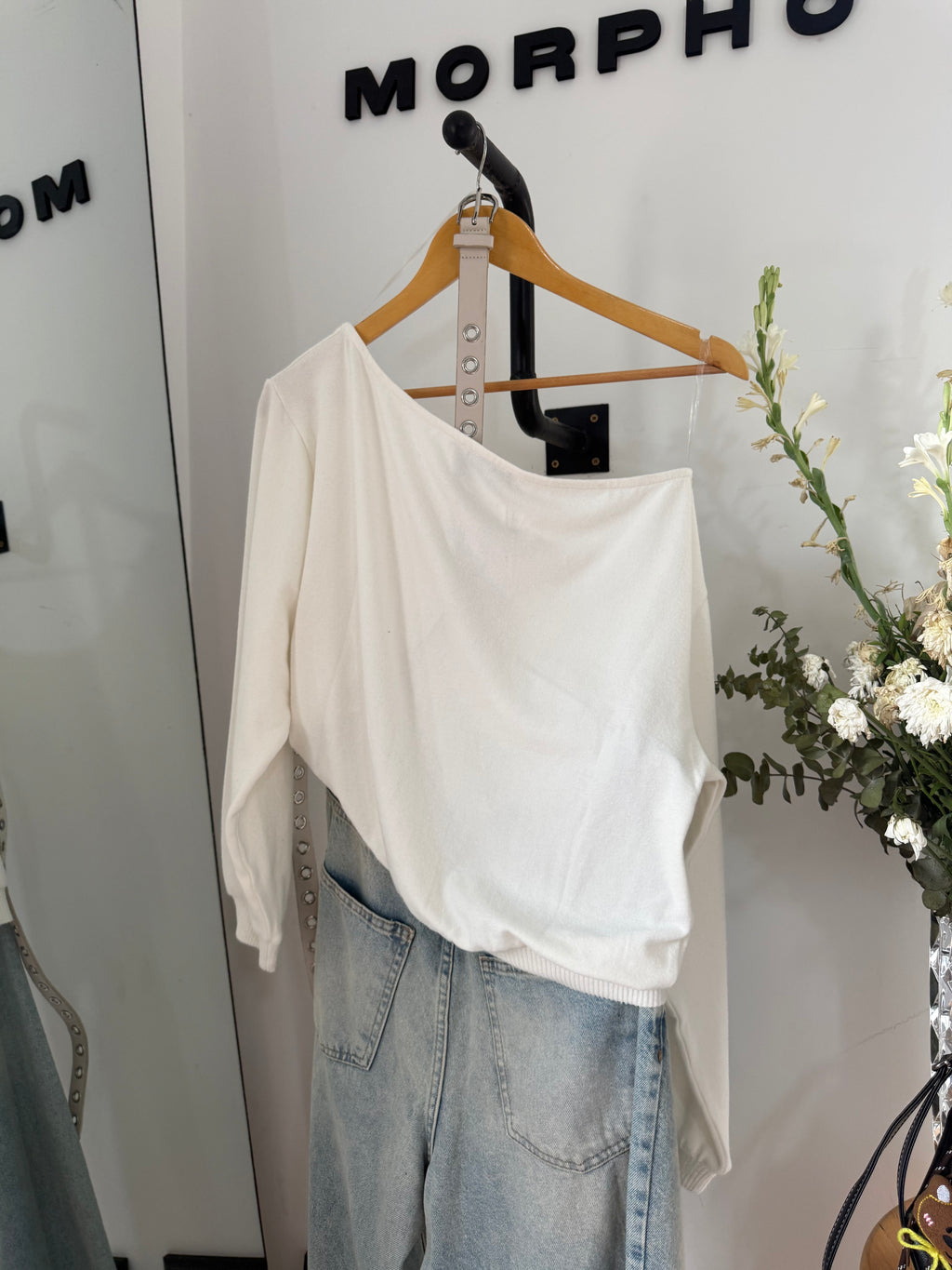 Halo Off-Shoulder