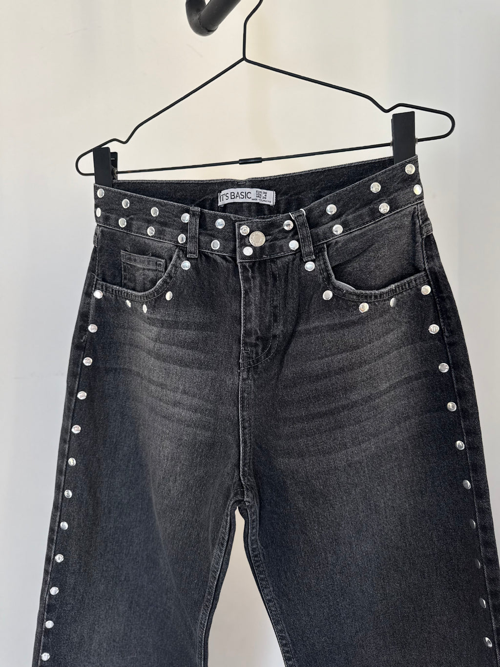 Rebel Loose Fit