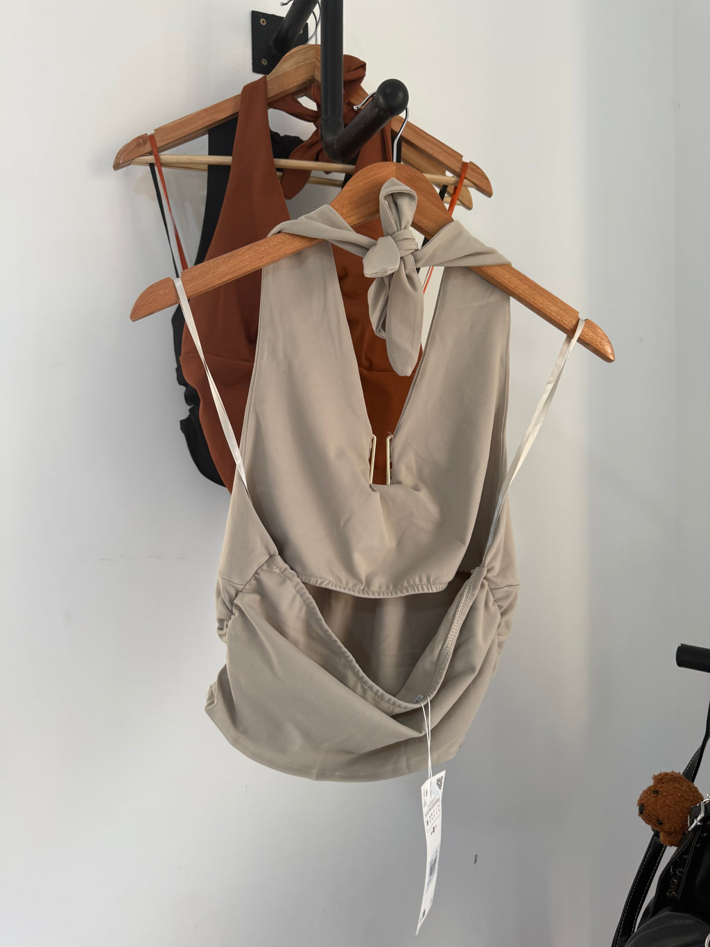 Vera Halter Top