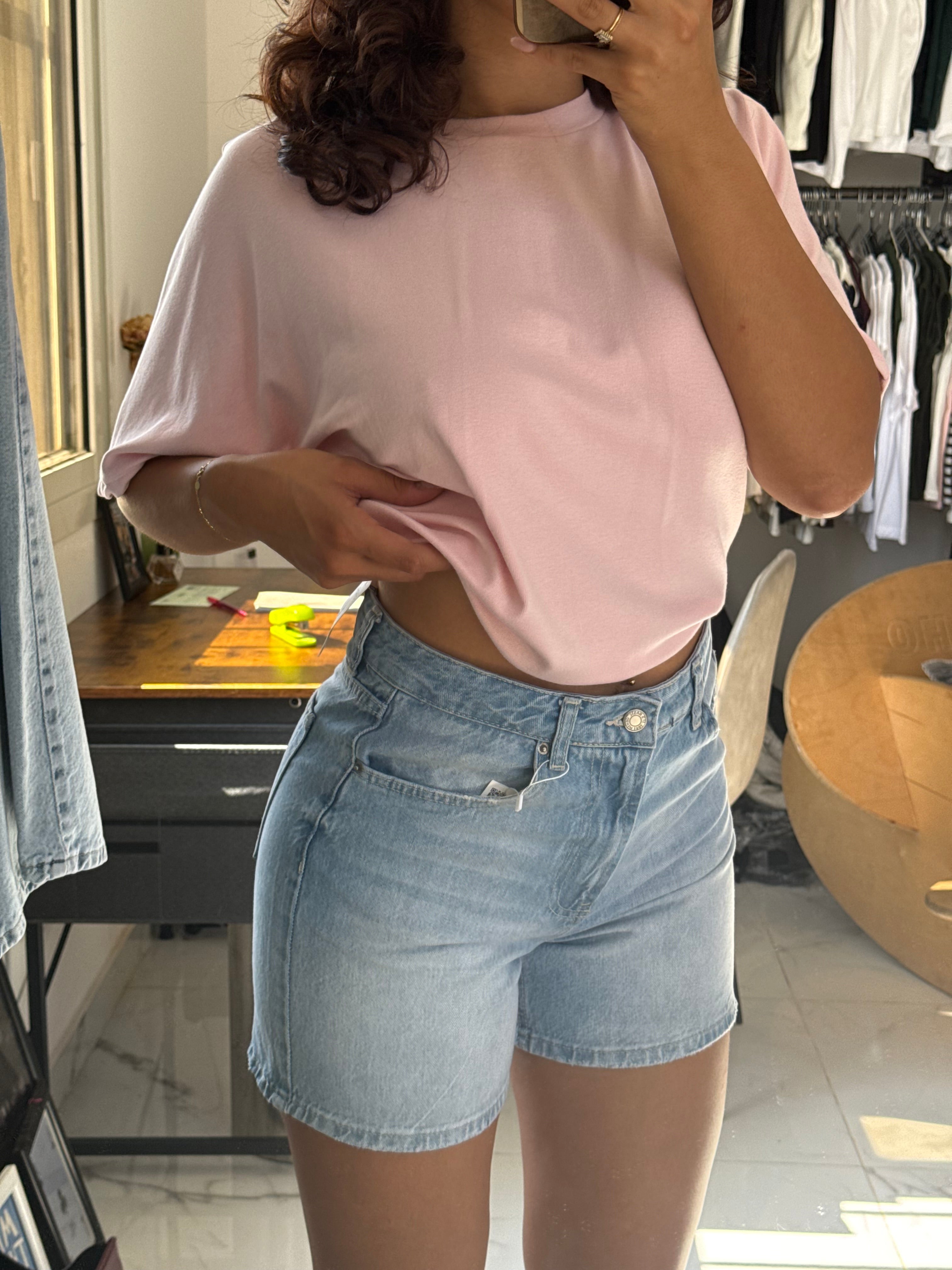 Mamacita Shorts