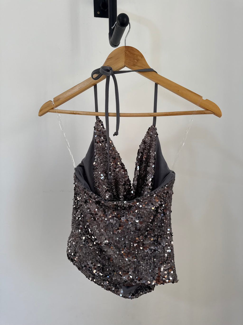Disco Halter